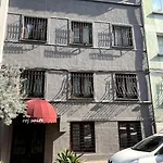 Comelivego Cihangir 21 4* Istanbul
