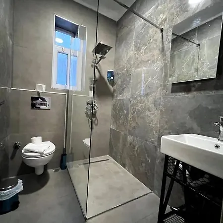 Comelivego Cihangir 21 מלון איסטמבול